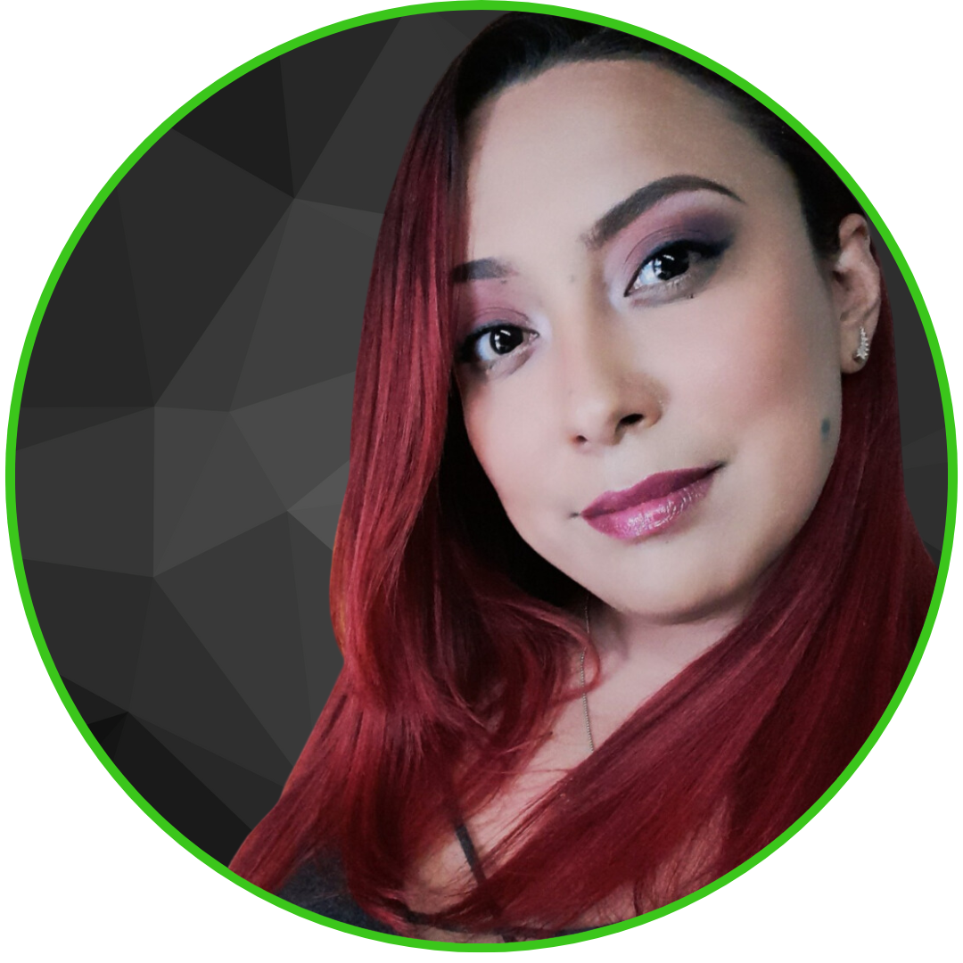 Asia Solorzano, Diseñadora de MK Marcos Digital